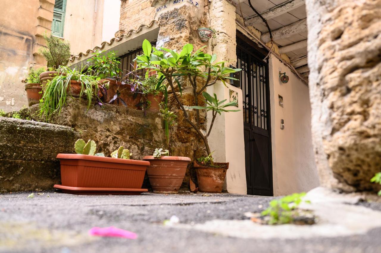 Daria'S Home Apartament Palermo Exterior photo